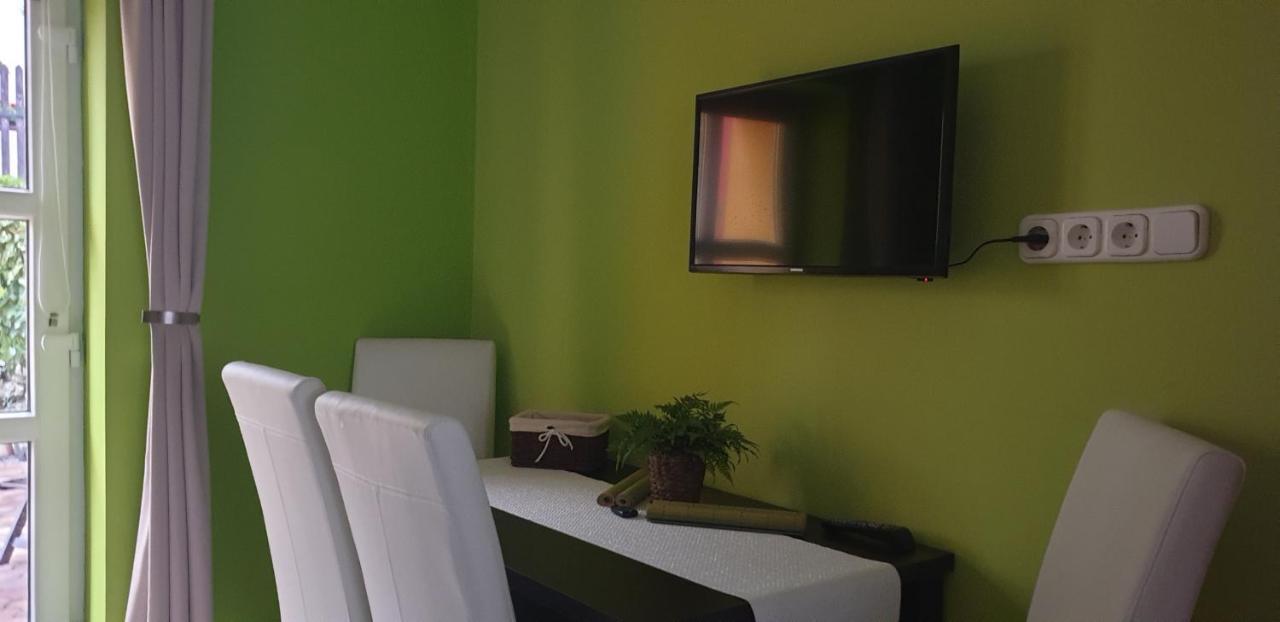 טפולצה Topart Apartman מראה חיצוני תמונה